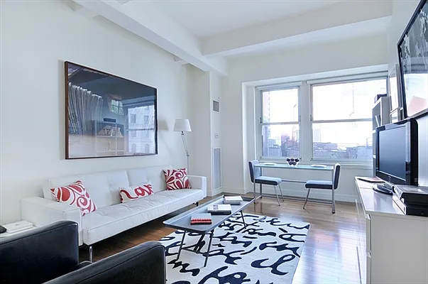 Sold by Citi Habitats | media 26