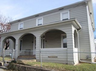 607 Winthrop St, Staunton, VA 24401