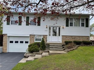 5682 Eastwood Dr, Verona, NY 13478