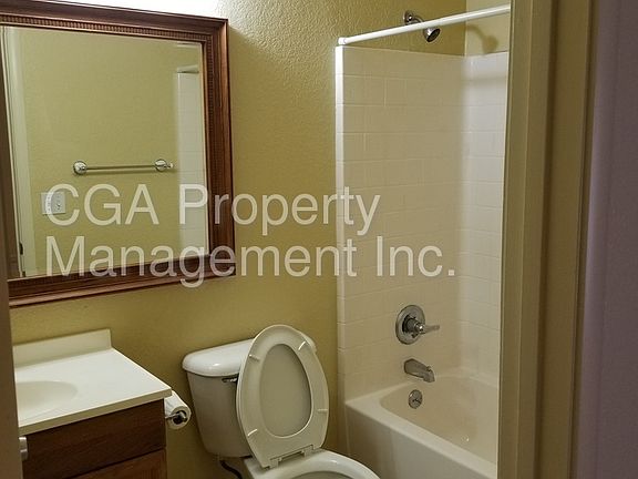 2nd image of 2651 McGregor Dr