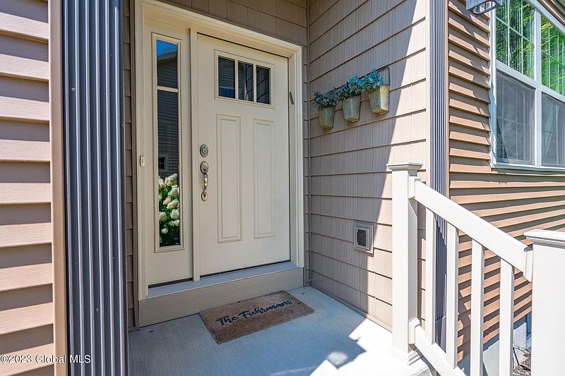 2nd image of 43 Canterbury Lane