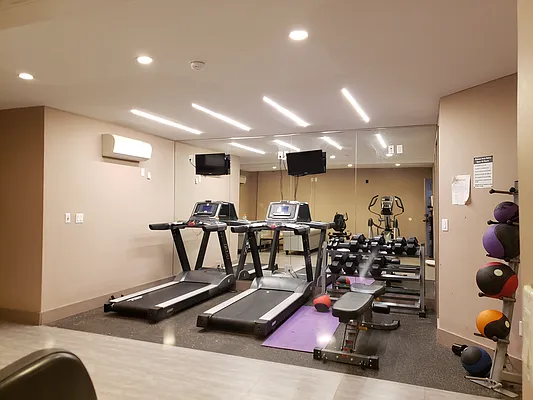 Rented by Signature Property Realty | media 30