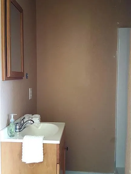 505 E Cockrell St — Photo 6