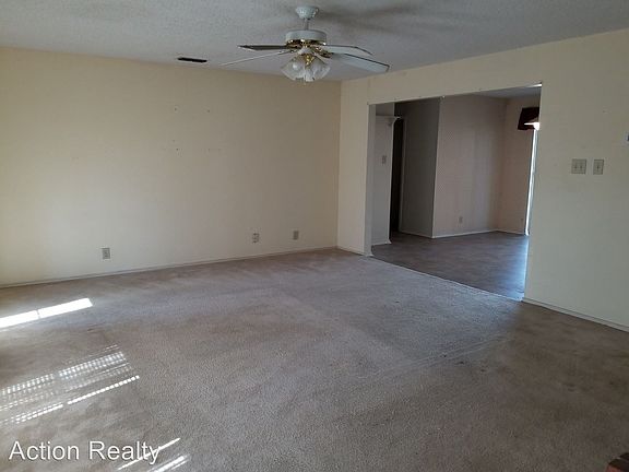 5th image of 109 Splitrock Ln