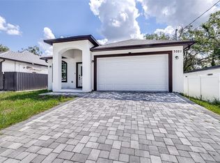 7021 N Willow Ave, Tampa, FL 33604