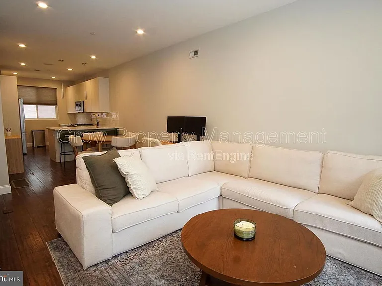 1616 Cambridge St #A — Photo 2