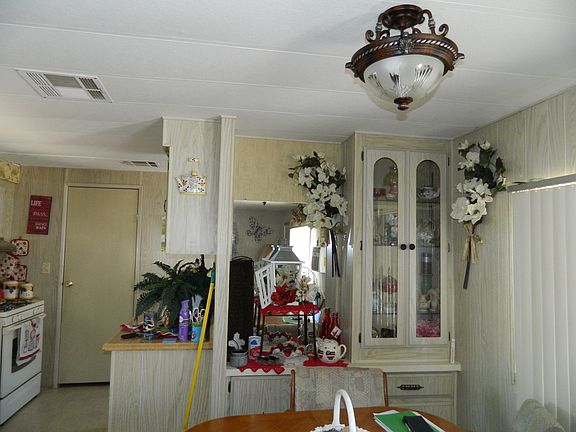 5th image of 3115 N Fairview Ave Unit 93