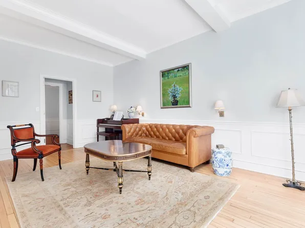139 East 94th Street 1A image 3 of 10