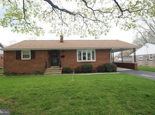 26 Elm Ave, Elizabethtown, PA 17022