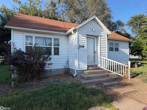 306 Mound St, Batavia, IA 52533