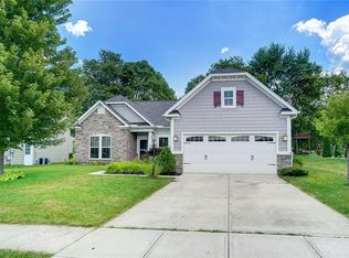 1385 Artesian Ln, Fairborn, OH 45324