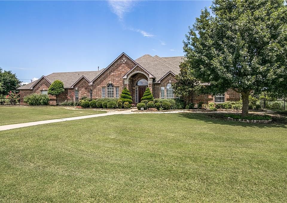 1st image of 405 High Meadow Ln
