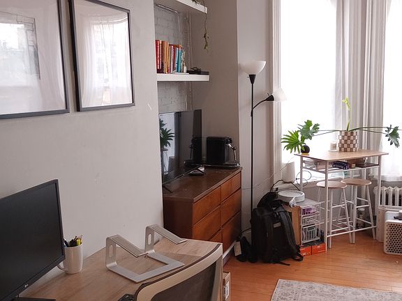 2nd image of 84 Chandler St APT 6