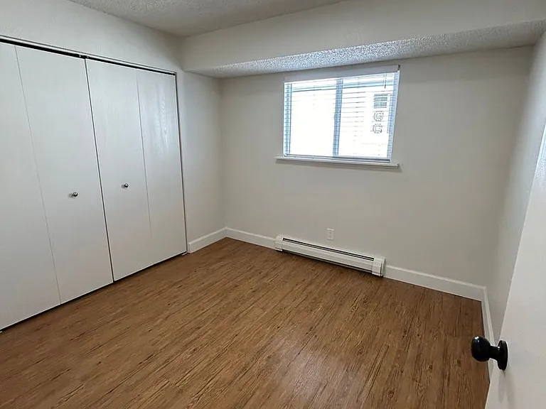 Cottonwood Creek Apartments — Photo 43