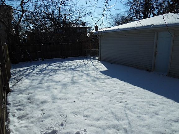 4th image of 9519 S Kostner Ave