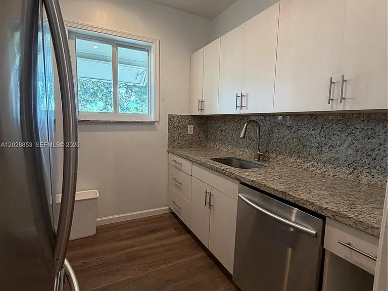 809 Ferdinand St #3 — Photo 2