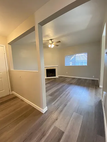 6877 W Susan Ln #202 Photo 1