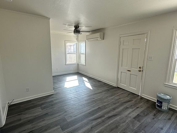5th image of 1324 Carlton Ave Unit B
