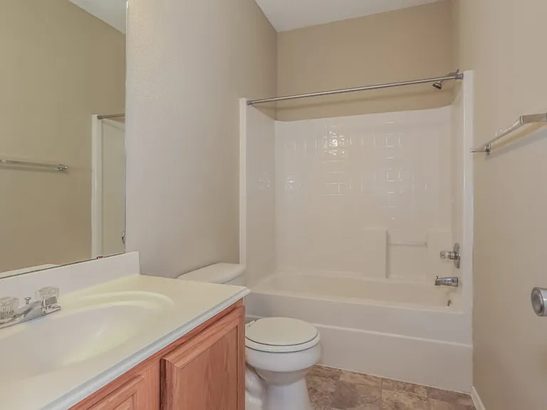 6416 Freshwater Ln — Photo 8
