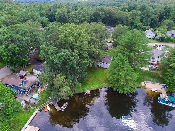 4th image of 121 Lakeshore Dr