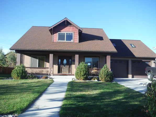 109 Laura Ct