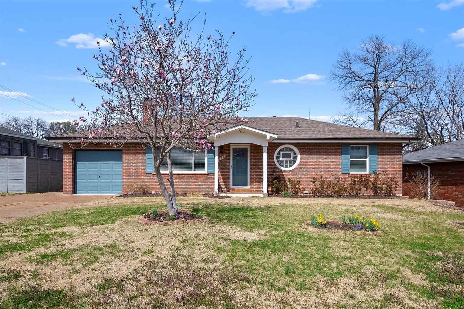 1267 Darding Dr photo 1