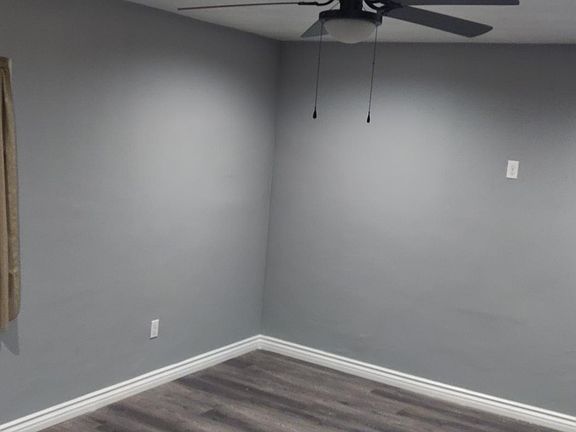 4th image of 1495 N Wall Ave
