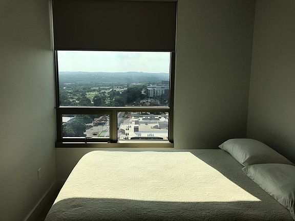 5th image of 300 Bowie St APT 2006