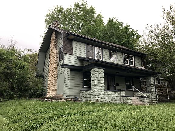 2nd image of 2953 Victor St