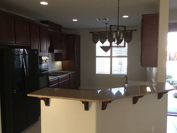 3rd image of 2465 Shady Oak Pl
