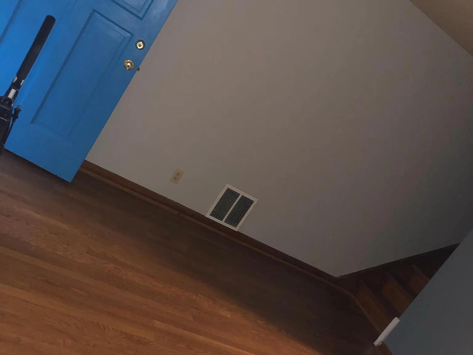 2 bed, 2072 sqft, $1,700 — Photo 3