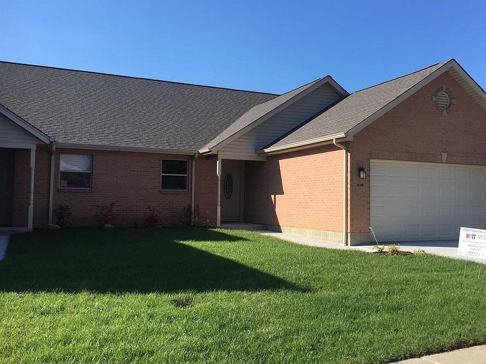 1st image of 807 Carriage Ln
