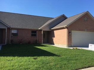 807 Carriage Ln, Trenton, OH 45067