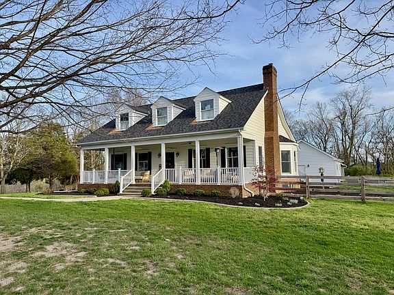 2nd image of 2447 Hall Rd