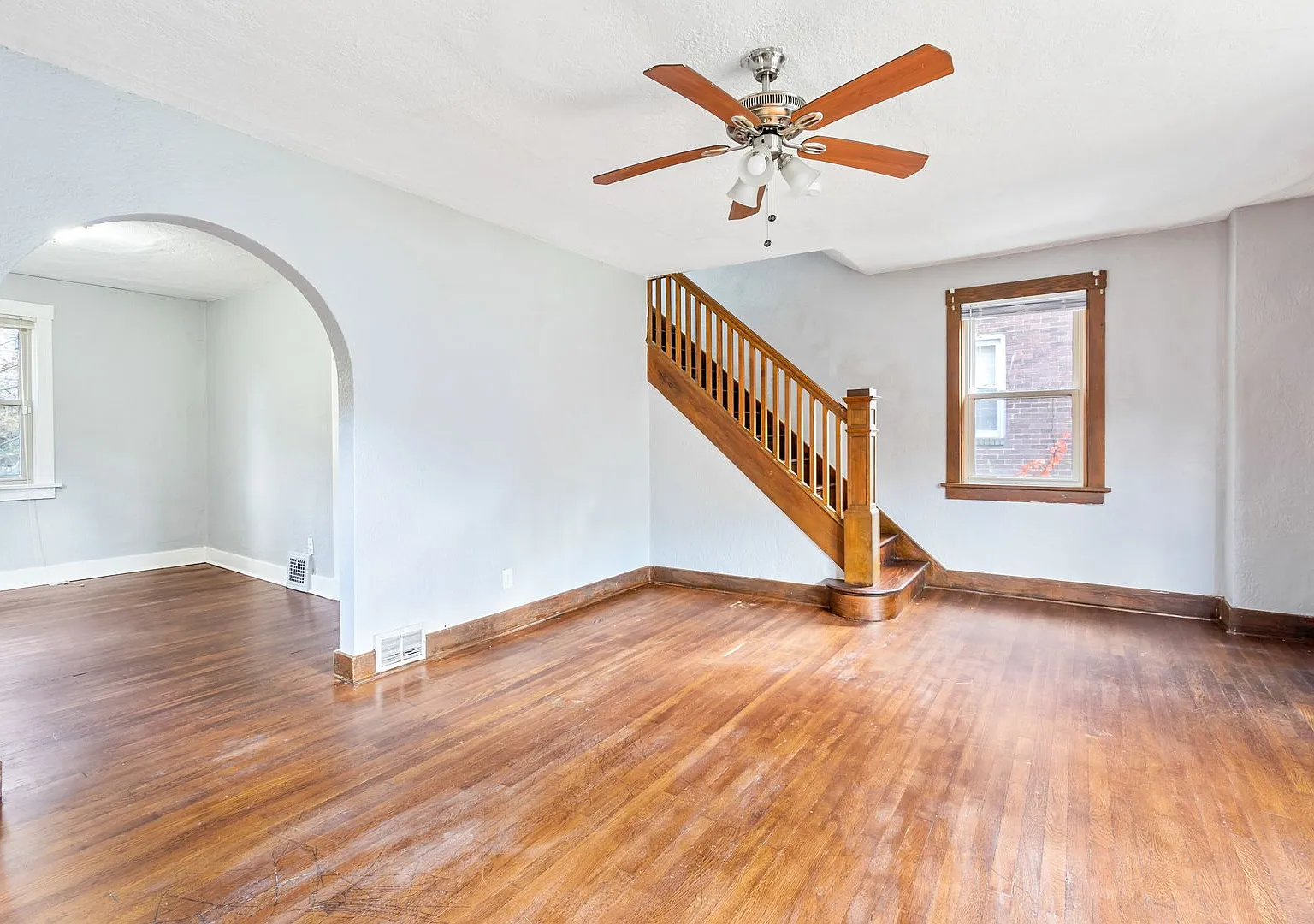 Cozy 3 Bed, 1 Bath Home In Wilkinsburg - Available Now! — Photo 4