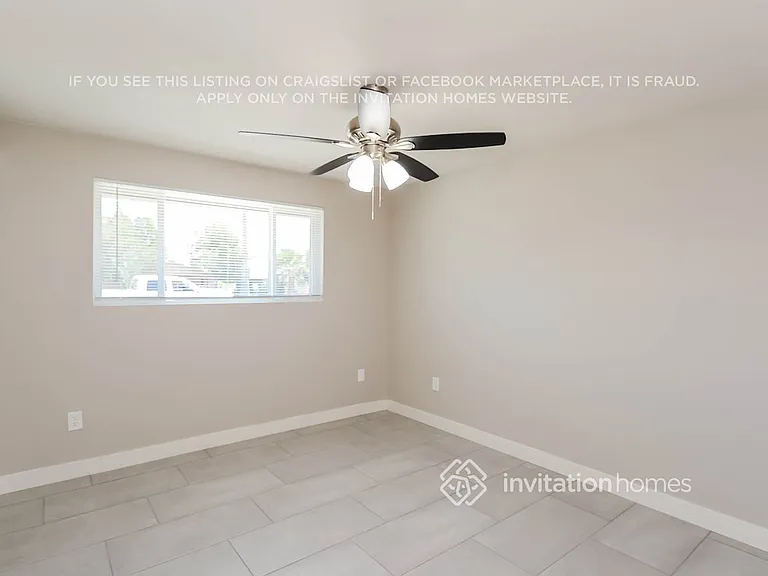 5630 W Hatcher Rd — Photo 10