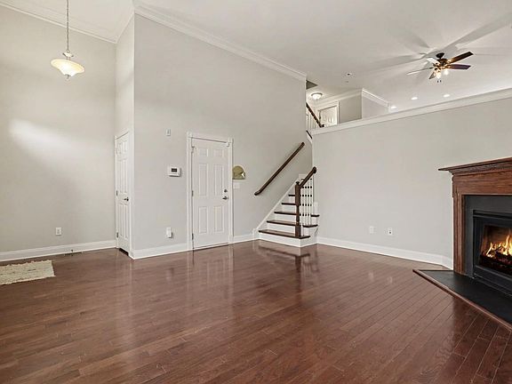 5th image of 10510 Sablewood Dr Unit 109