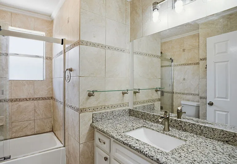 5315 Bell St — Photo 9