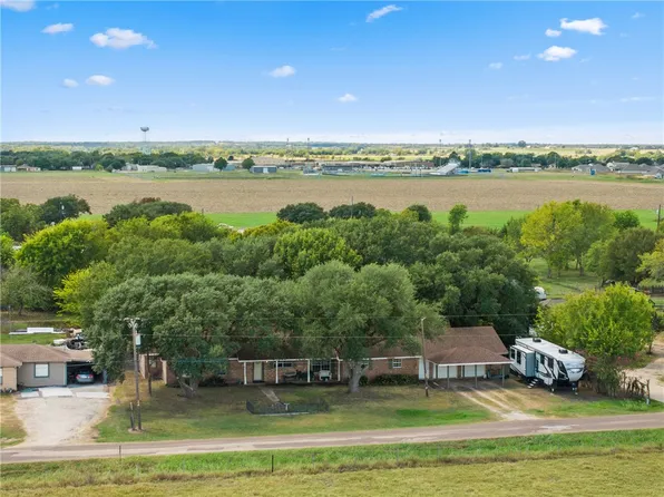 1472 County Road 268, Snook, TX 77878