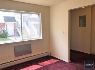 106 Cove Ct #A, Bronx, NY 10473