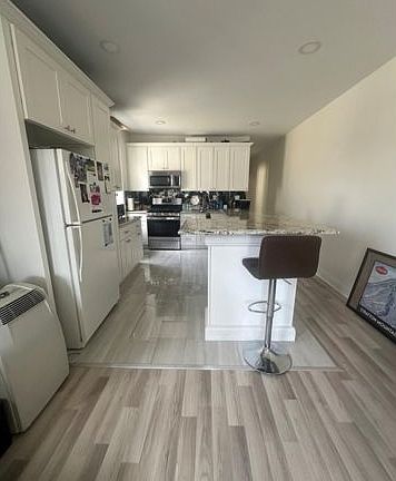 4th image of 262 Neptune Blvd APT 1A