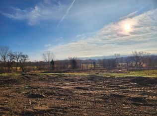 4073 Hanover Dr #28, Deforest, WI 53532