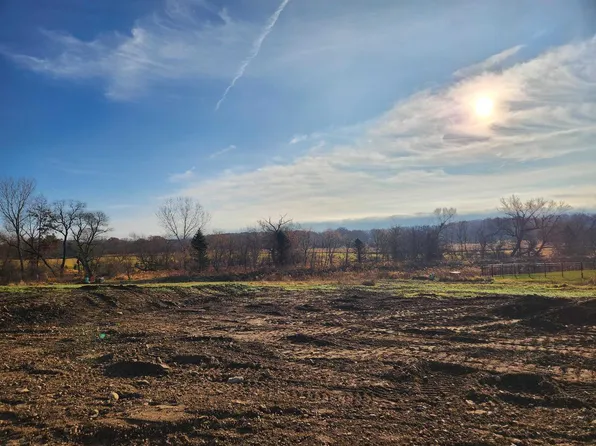 4073 Hanover Drive #28, Deforest, WI 53532