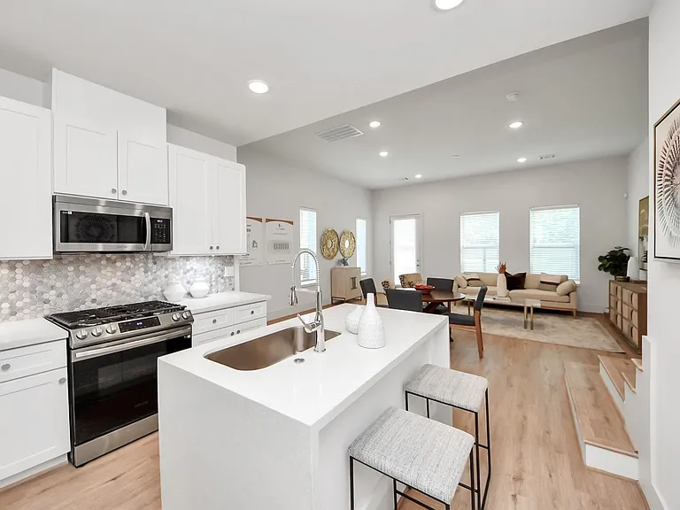 1032 Glen Ave #D — Photo 8