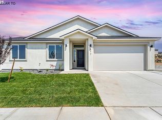 1311 Kimber Dr, Hermiston, OR 97838