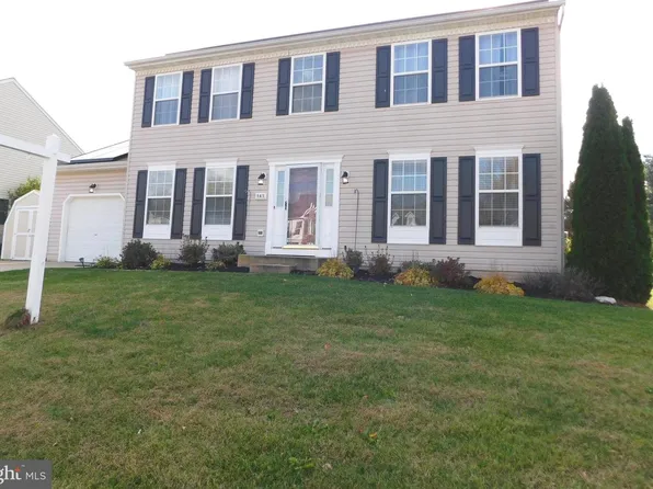 545 Kenan St, Taneytown, MD 21787