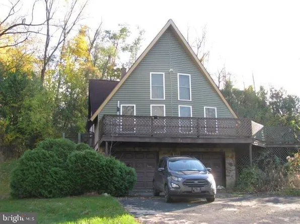 25 S 11th St, Mifflinburg, PA 17844