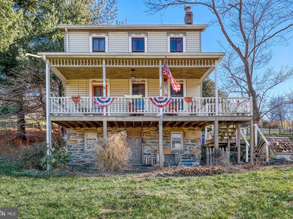 2578 Ridgeview Rd, Dallastown, PA 17313