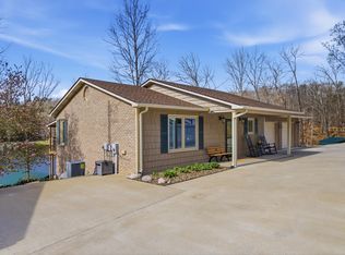 1077 Cliffs Edge Rd, East Bernstadt, KY 40729