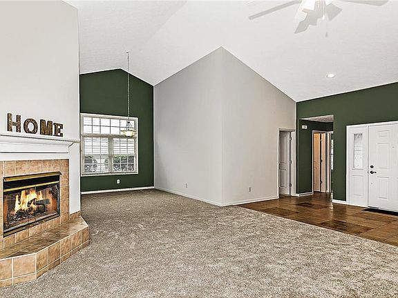 4th image of 10554 Prestbury Dr